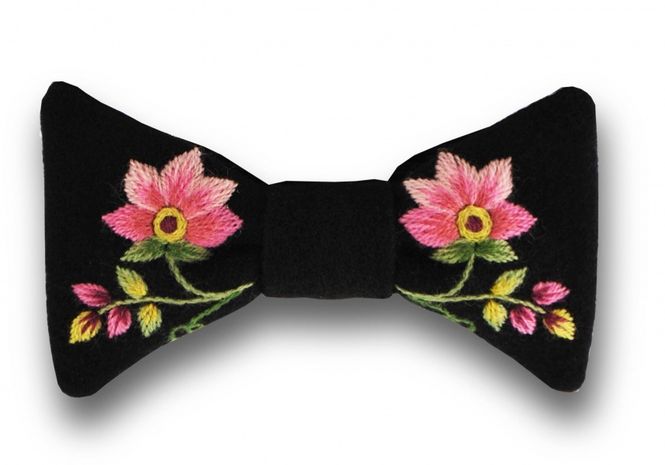 Hovedbilde Lundeby sort